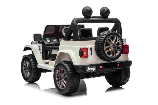 JEEP Wrangler elektrické autíčko pro děti, Bílá, Dvoumístné kožené sedadlo, Rádio s Bluetooth a USB vstupem, 4x4 | Beneo Motors