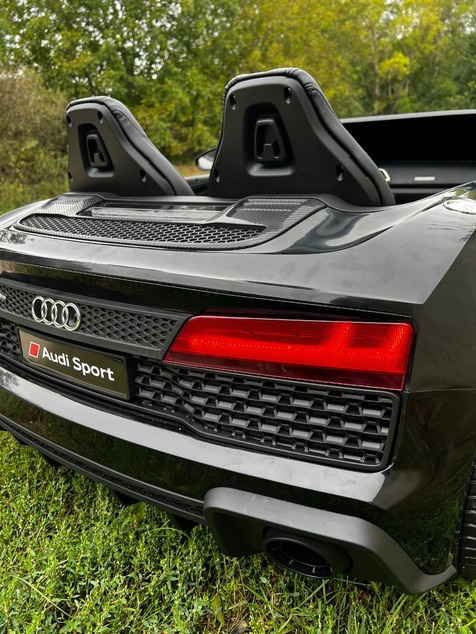 Elektrische kinderauto Audi R8 SPYDER 24V | Rode tweezitter | MP3-speler met USB/AUX en Bluetooth | 