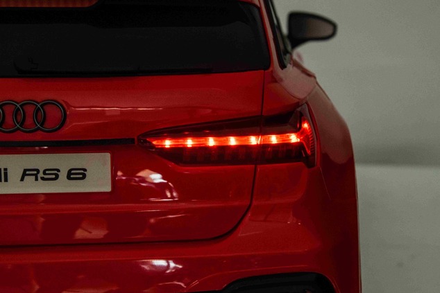Auto elettrica per bambini Audi RS6 12V, Rosso | Sedile in pelle | Porte apribili | 2 × 25 W motore 