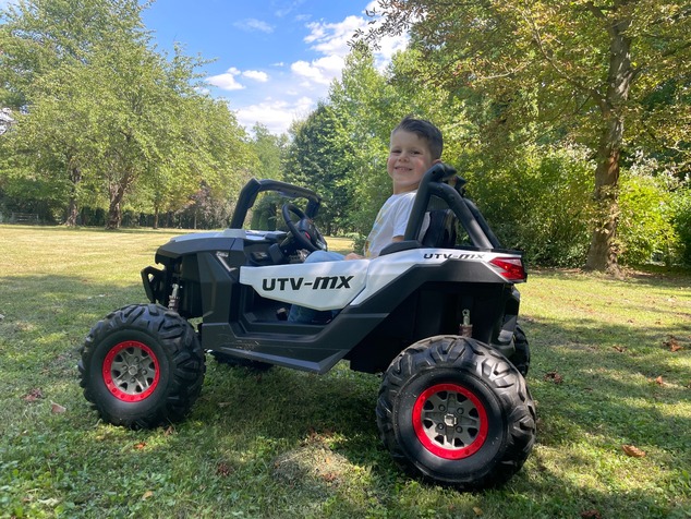 Kids Electric Ride-On NEW RSX 24V 4x4 | Beneo Motors | Lithium Battery | 2 Seater | Suspension