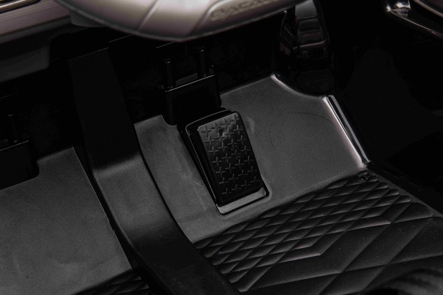 Electric Ride-on car Bentley Bacalar 12V, black, Doors opening upwards, 2.4 GHz remote control, LED 