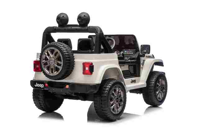JEEP Wrangler elektrické autíčko pro děti, Bílá, Dvoumístné kožené sedadlo, Rádio s Bluetooth a USB vstupem, 4x4 | Beneo Motors