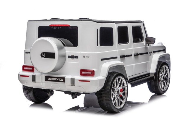 Electric Ride-on car Mercedes-Benz G63 AMG 4x4 Two-seater 24V, white, MP3 Player with USB/AUX and Bl