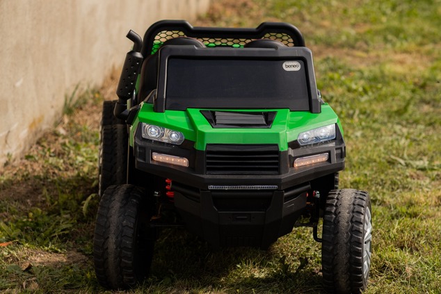 Farm electric car RIDER 6X6 with 4-wheel drive, 2x12V battery, EVA wheels, Suspension axles, 2.4 GHz