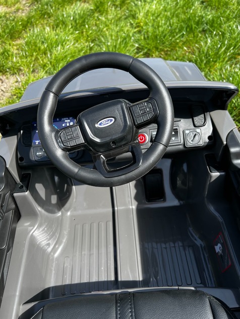 Electric Ride-on car FORD 707 12V, Grey, Leather seat, 2.4 GHz remote control, Bluetooth / USB Input