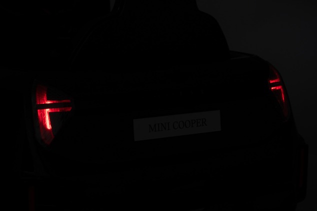 Electric Ride-on car Mini Cooper 12V, white, MP3 Player with USB and Bluetooth connection, 2.4 GHz r