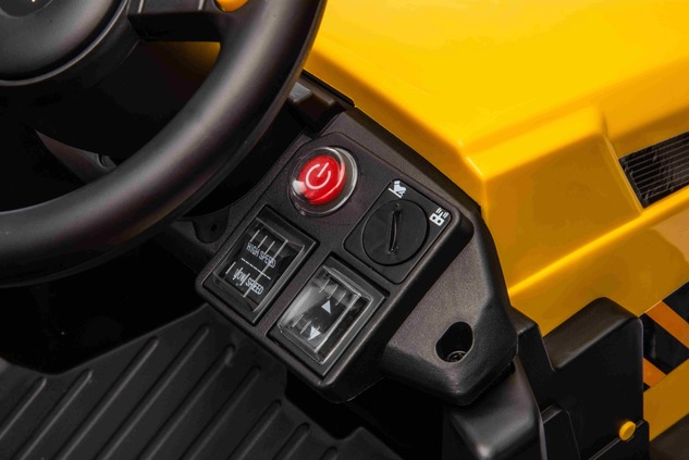 Licensed Caterpillar Electric Excavator, Single Seat, Yellow, USB Input on MP3 Player, Rear Drive wi