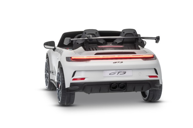 Kids Electric Ride-On Porsche 911 GT3 24V 4x4 | Licensed | Beneo Motors | 2 Seater | Lithium Battery