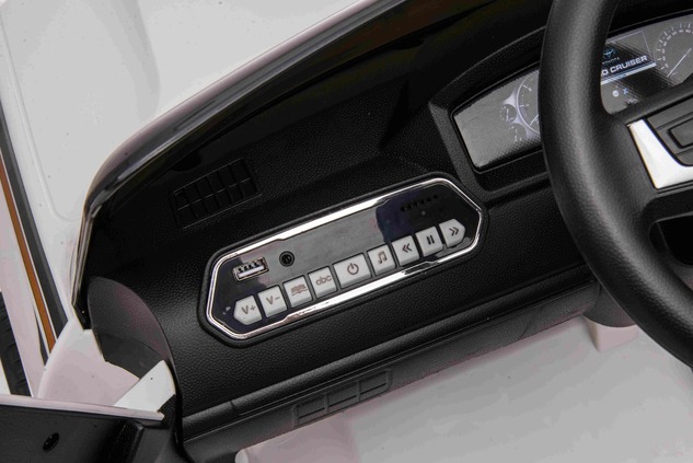 Electric Ride on Car Toyota Landcruiser 12V, WHITE, Leatherette seat, 12V/7AH Battery, Opening doors