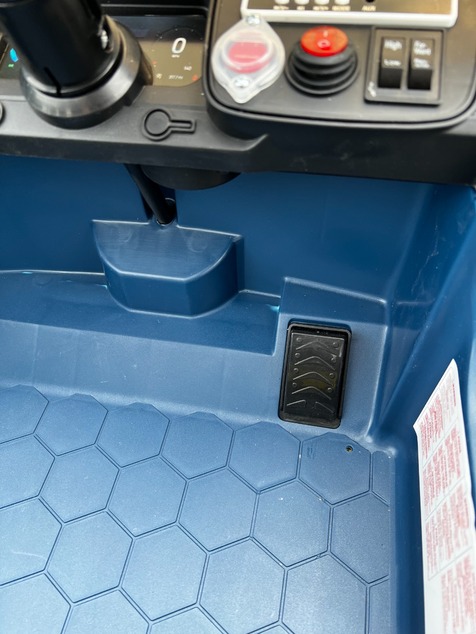 Electric Ride-On Car Ford Bronco with Rear-Wheel Drive, Licensed (Single-Seater), Blue, Lithium Batt